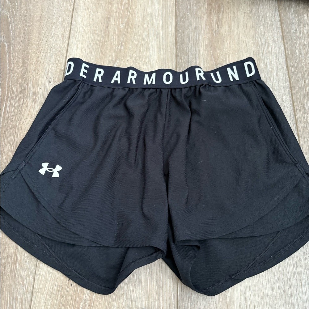 Under Armour Black Athletic Shorts with Elastic Waistband